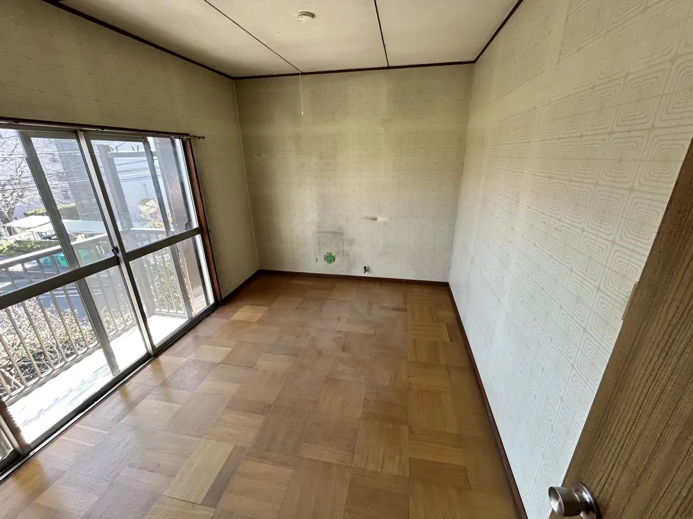 洋室の片付け（作業後）